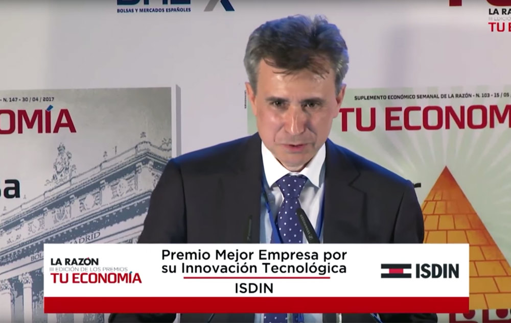 premios tu economia de la razon isdin