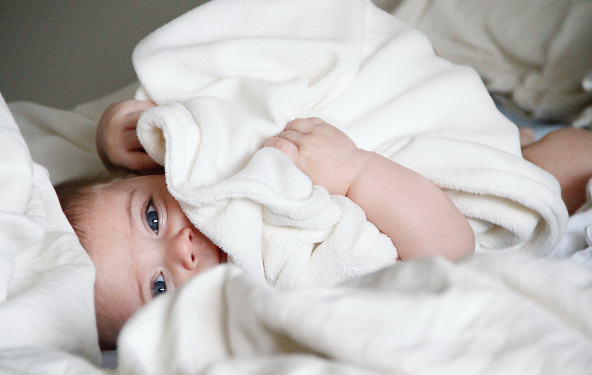 Mustela Bébé crema para niños para escamas en el pelo