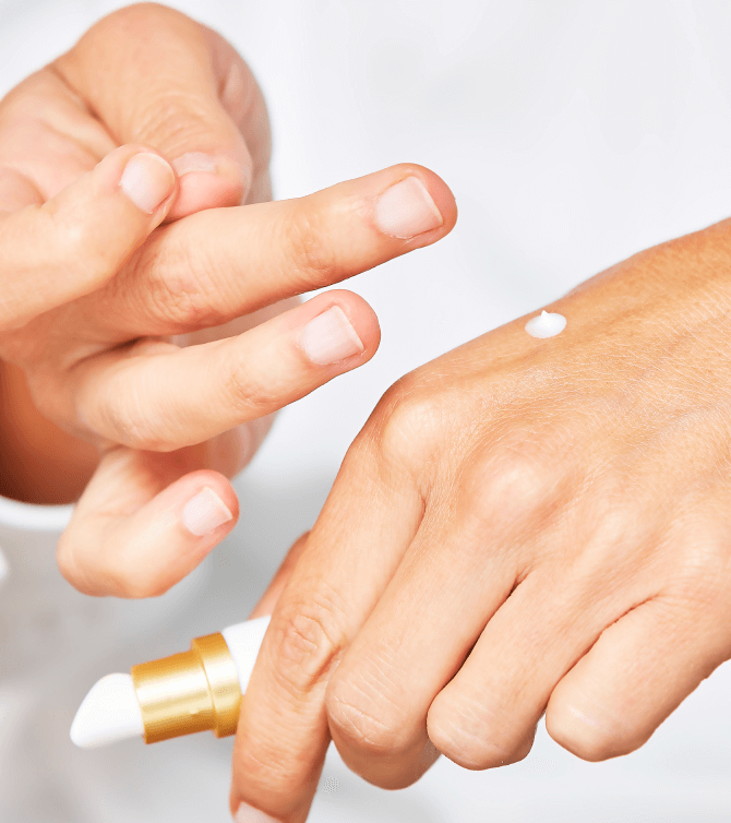 Isdinceutics K-Ox Eyes, crema de ojos para compatir bolsas y ojeras