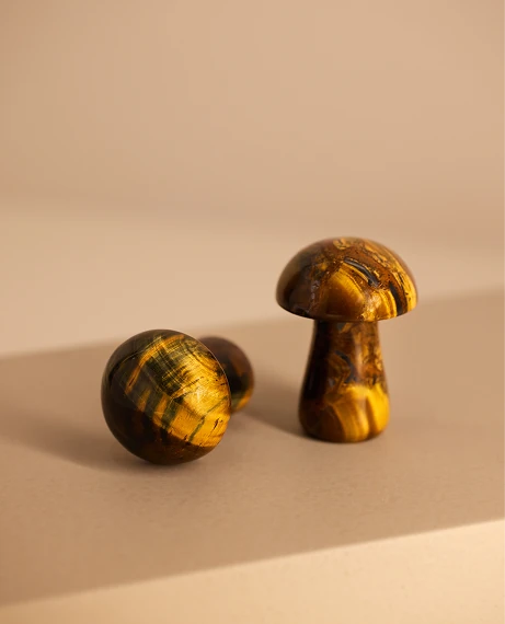 Mushrooms bañadas en platino y oro
