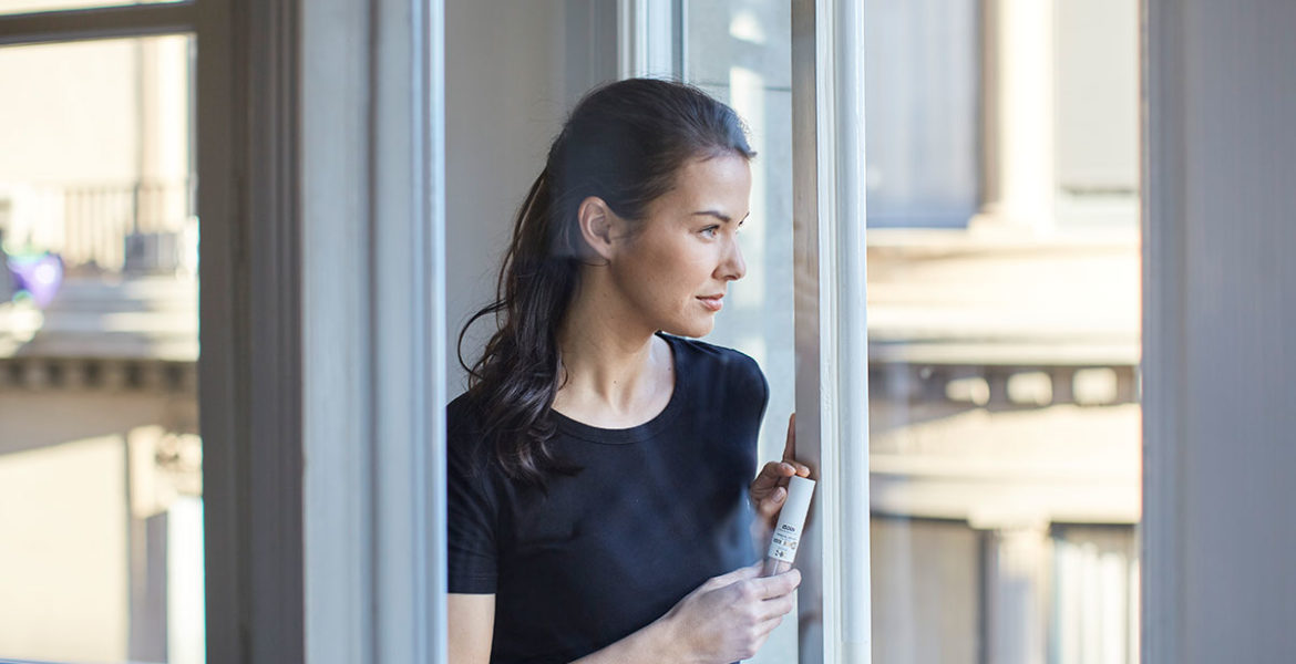 How Pollution Affects Your Skin - and How to Protect It | ISDIN How Pollution Affects Your Skin - and How to Protect It | ISDIN