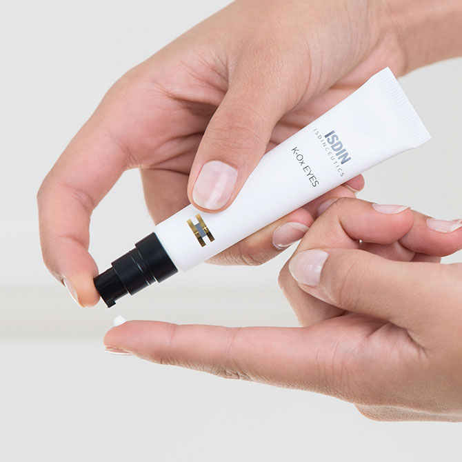 get rid of puffy eyes with K-Ox Eyes