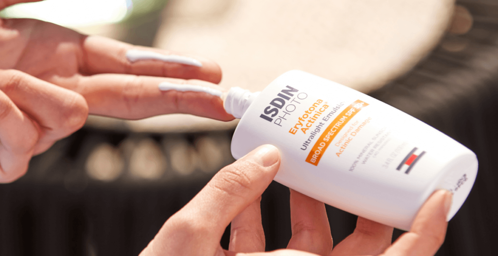 Protect your skin with sunscreen New Year's resolution