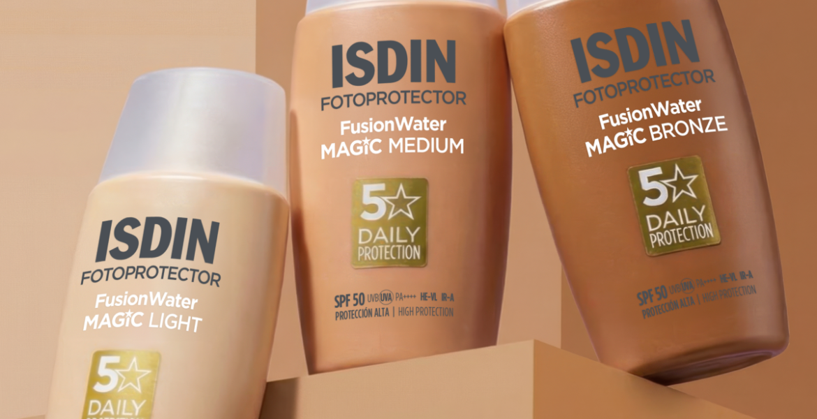 Tres tonos de protector solar facial con color ISDIN Fusion Water MAGIC Light, Medium y Bronze SPF 50.