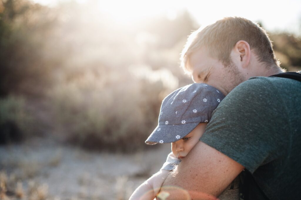 bebés menores de 6 meses y el sol