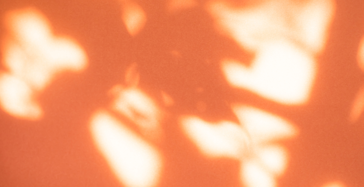 reflejo sobre superficie naranja radiación ultravioleta fotoenvejecimiento