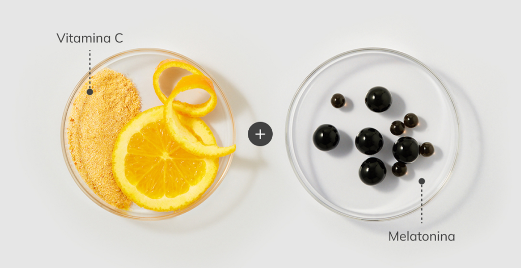 Vitamina C y melatonina combinadas para reforzar la acción antioxidante de la rutina nocturna.