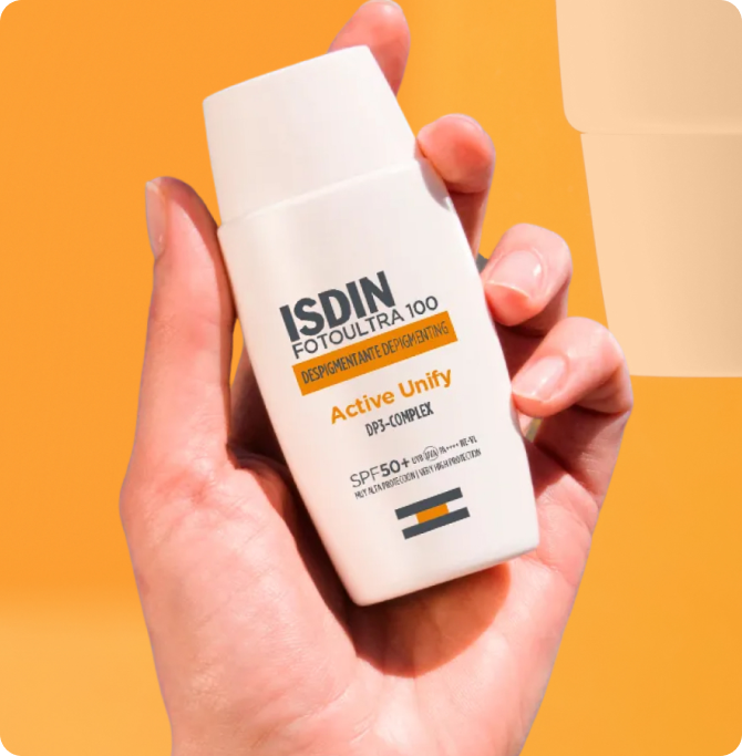 active unify el fotoprotector ideal para manchas en otoño con background naranja skincare
