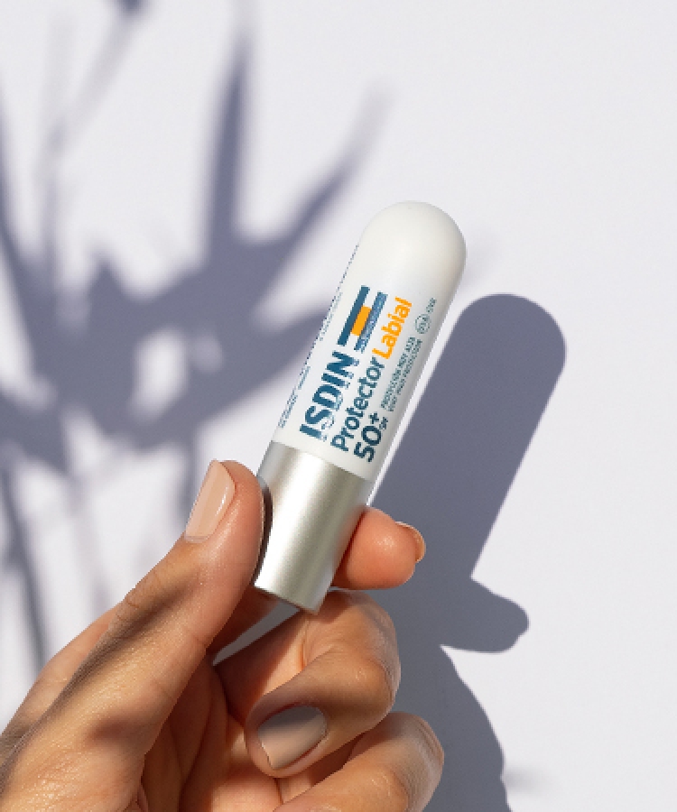 ▷ Envío Gratuito, Isdin Protector Labial SPF 50