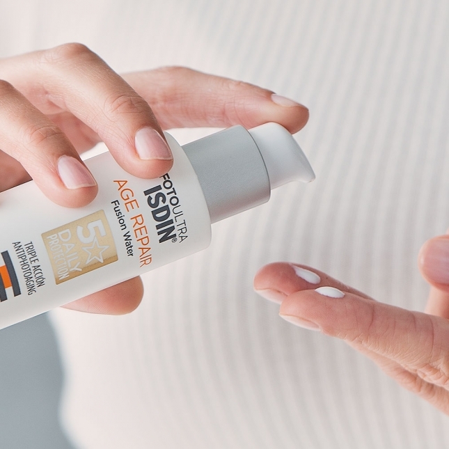 ultra isdin age repair spf 50