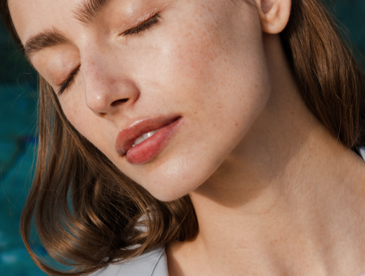 5 Daily Habits That Can Age Your Skin