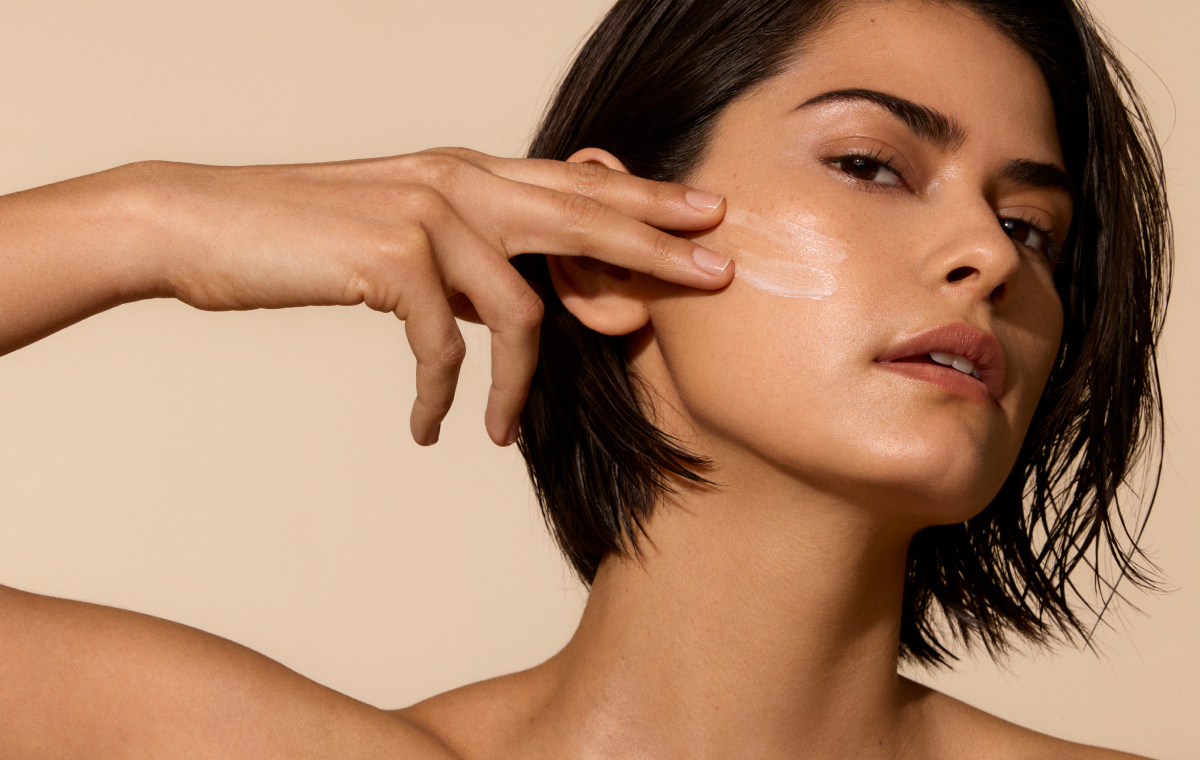 What Are Free Radicals_ (And How Antioxidants Can Help Protect Your Skin)