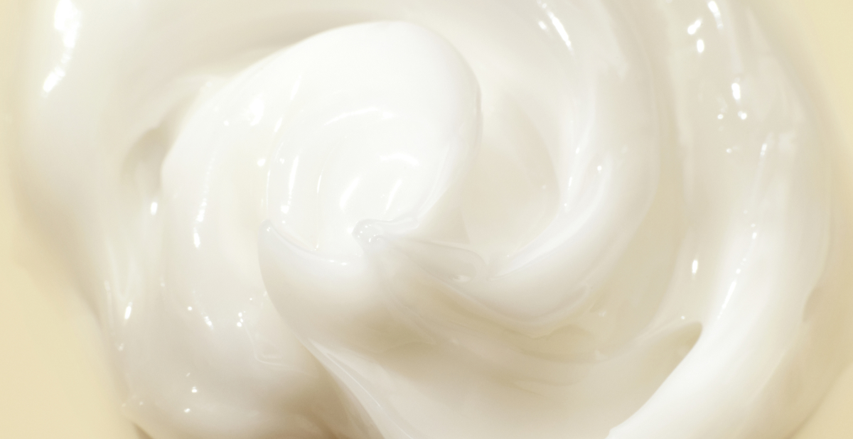 vitamin E moisturizer creamy texture