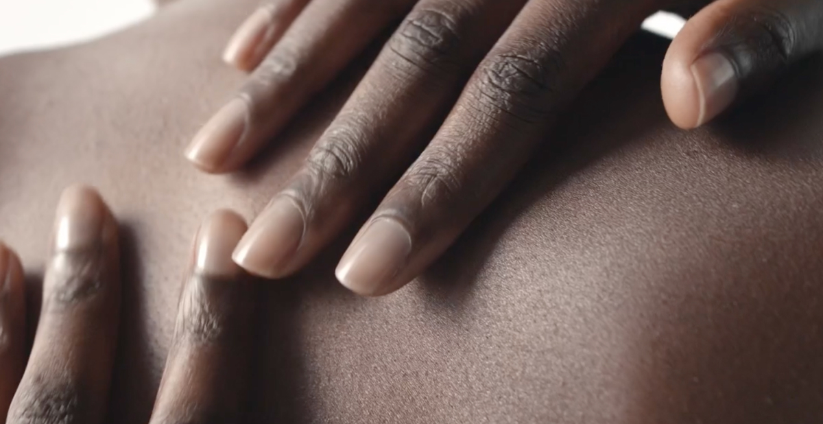 Short nails with healthy cuticles